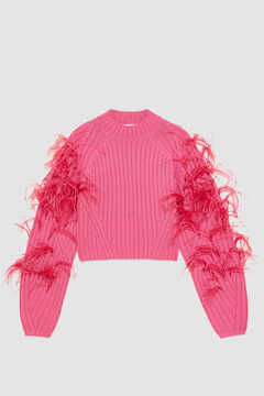 Ribbed sweater with feathers