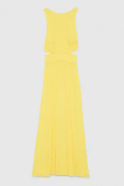 Sleeveless long dress with pleated effect 