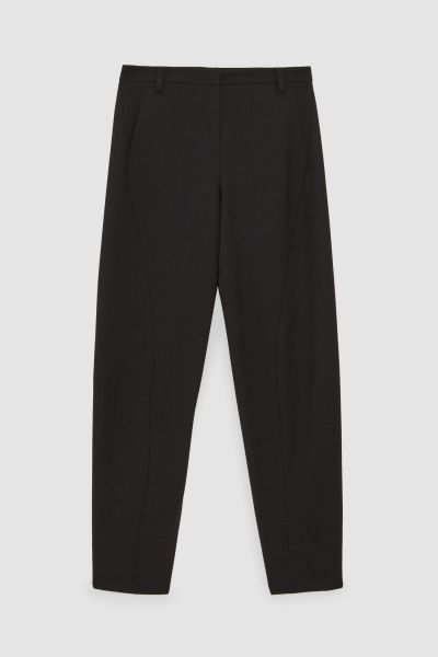ESSENTIAL pants with cuts