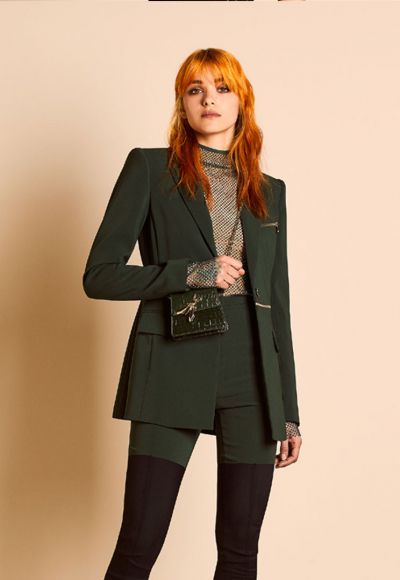 Essential jacket with zipper 